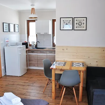 Jszi Apartament *