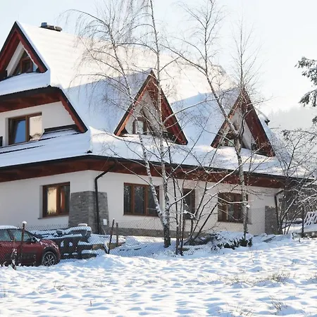 Jszi Apartament *