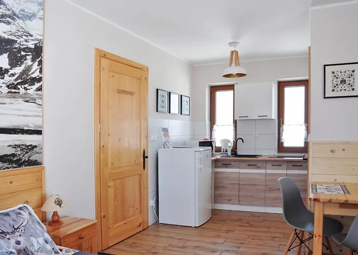 Jszi 아파트 자코파네