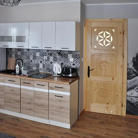 Jszi Apartment *