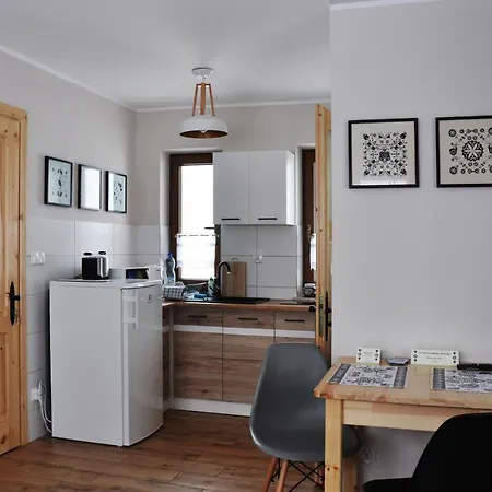 Apartment Jszi