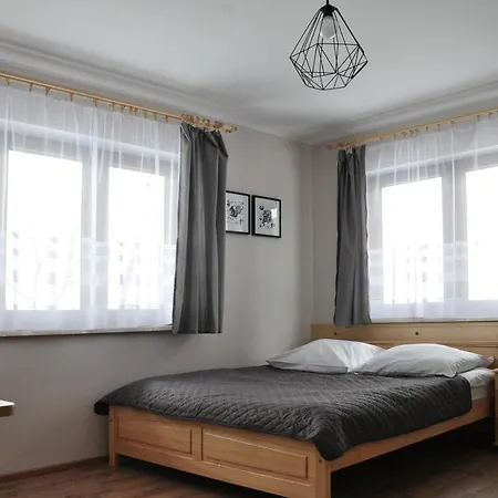 Apartment Jszi