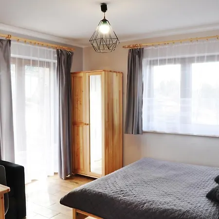 Jszi * זקופאנה